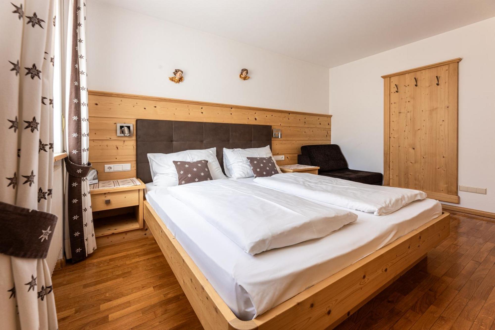 Apartments Stlarida Ортизей Екстериор снимка
