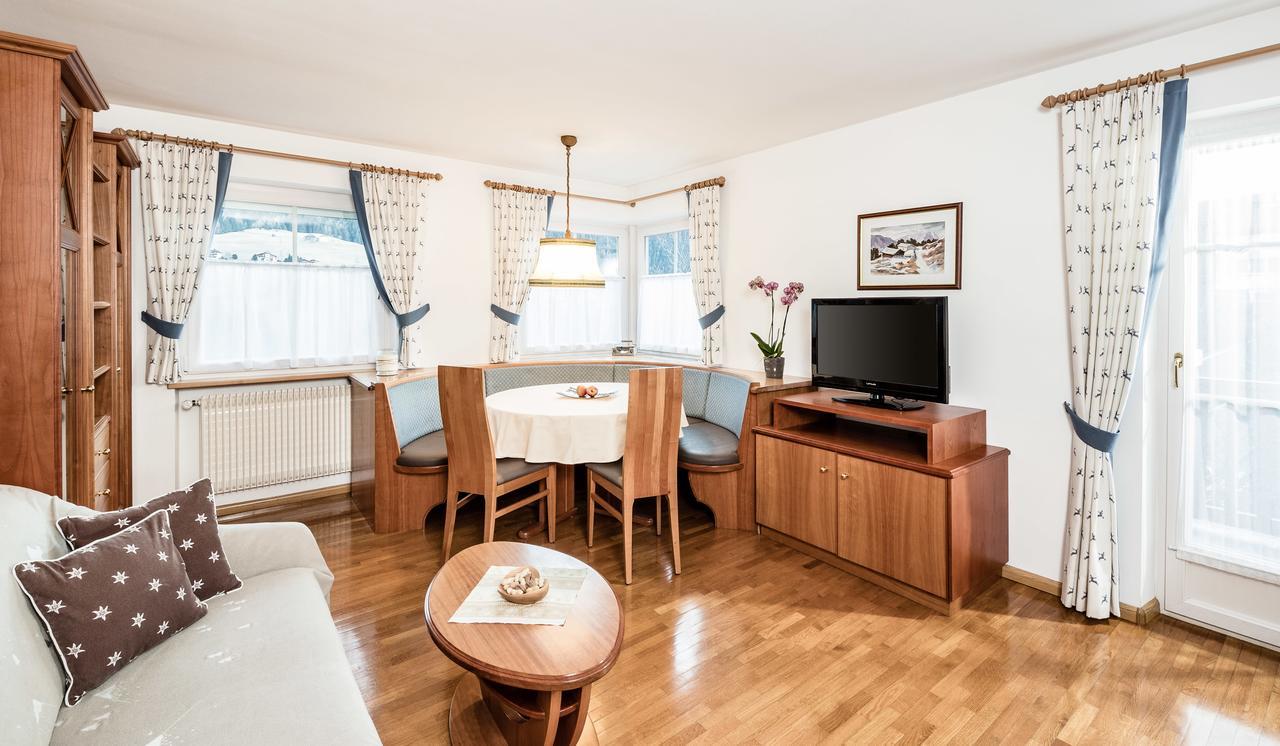 Apartments Stlarida Ортизей Екстериор снимка